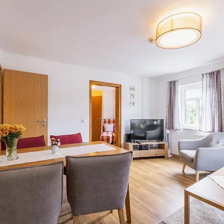 Elbufer 83 Apartment *