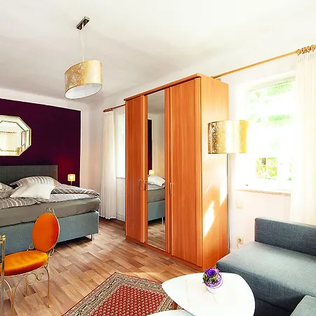 Apartamento Elbufer 83 *