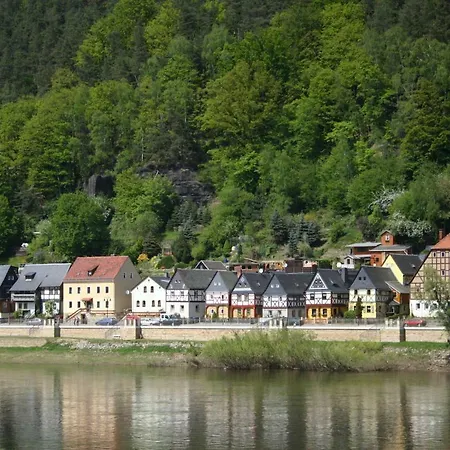 Lägenhet Elbufer 83